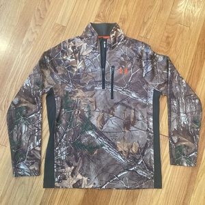 Men’s Medium Quarter Zip